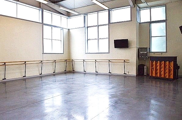 Studio 4