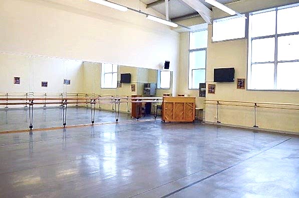 Studio 5